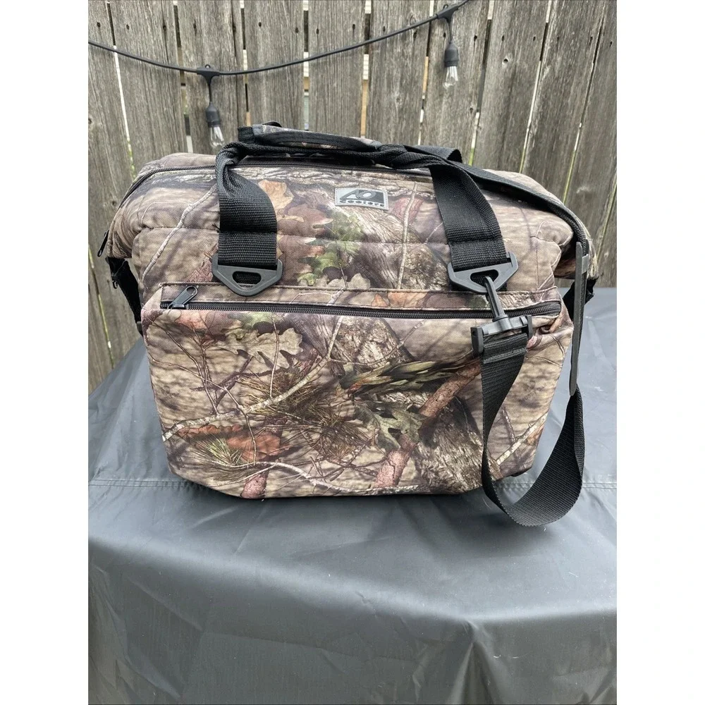AO Coolers Canvas Insulated Bag Soft Sided 24 Can Camo Mossy Oak 26
